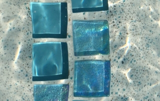 Finish Sparkle Quartz White Pool blue tile trim
