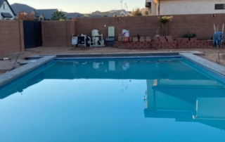 Sparkle Quartz White pool with blue tile detail with baja ledge pool cover 2