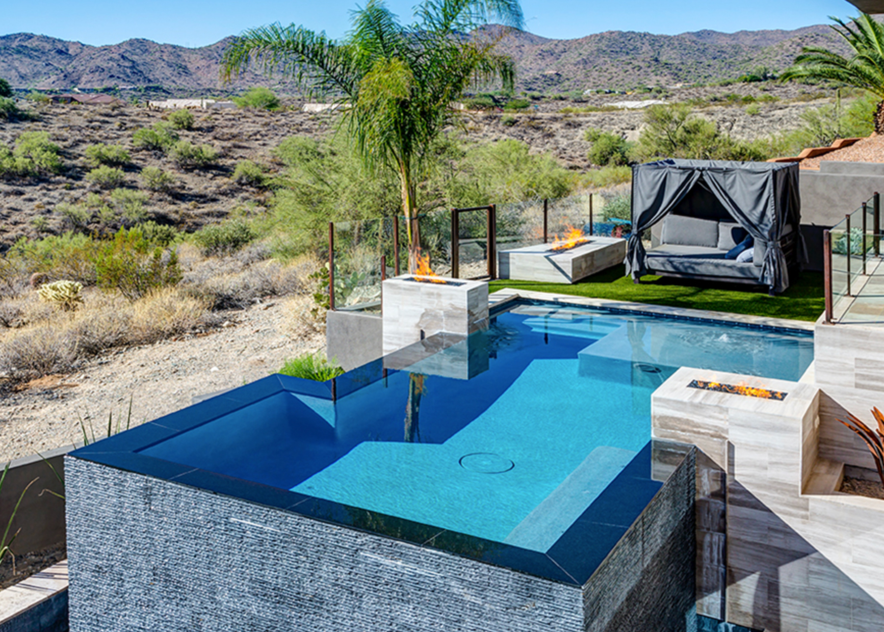 Universal Mini pebble with 40% Pebble Radiance glass Pearl pool with desert background
